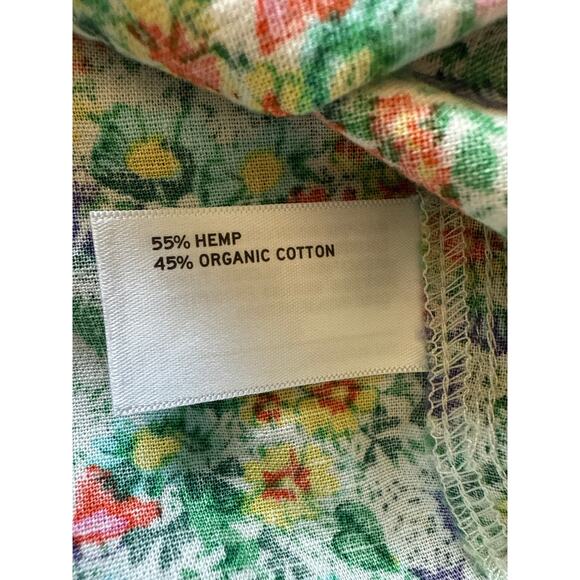 Duluth Trading Women's Artisan Hemp Pin-Tuck Tank In Multi Ditsy Garden Floral - Picture 9 of 9